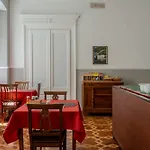 Gasthuis Da Noi A Triëst