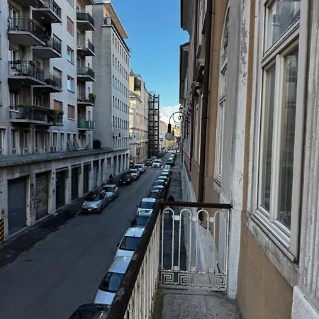 Da Noi A Πανσιόν *