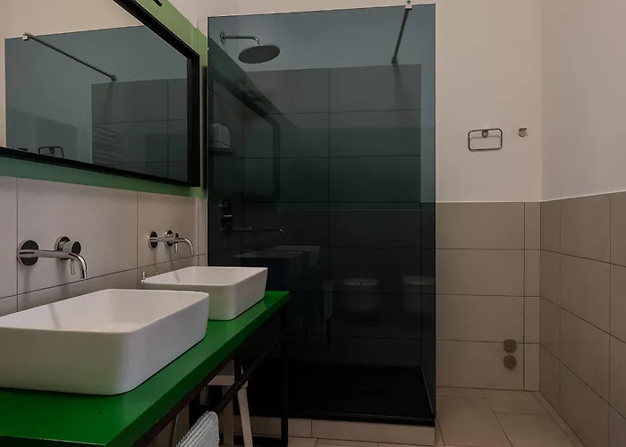 Penzion Da Noi A Terst